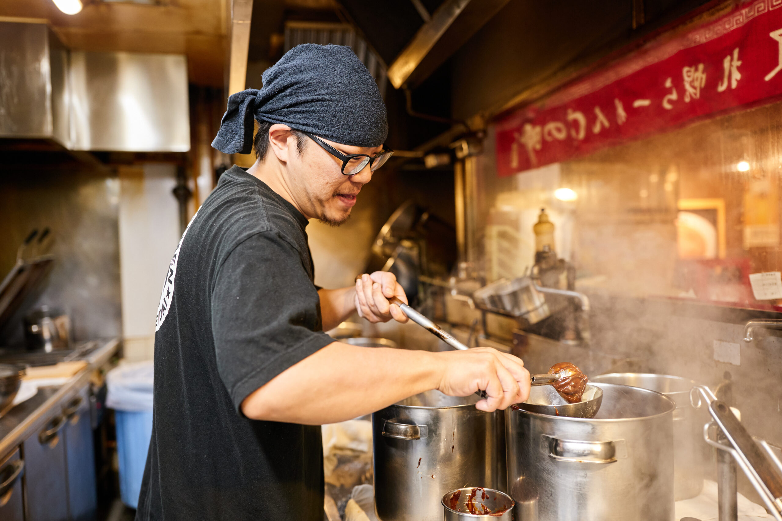 味の時計台 札幌 美園店　キッチン・ホールスタッフ/店舗運営【正社員募集】